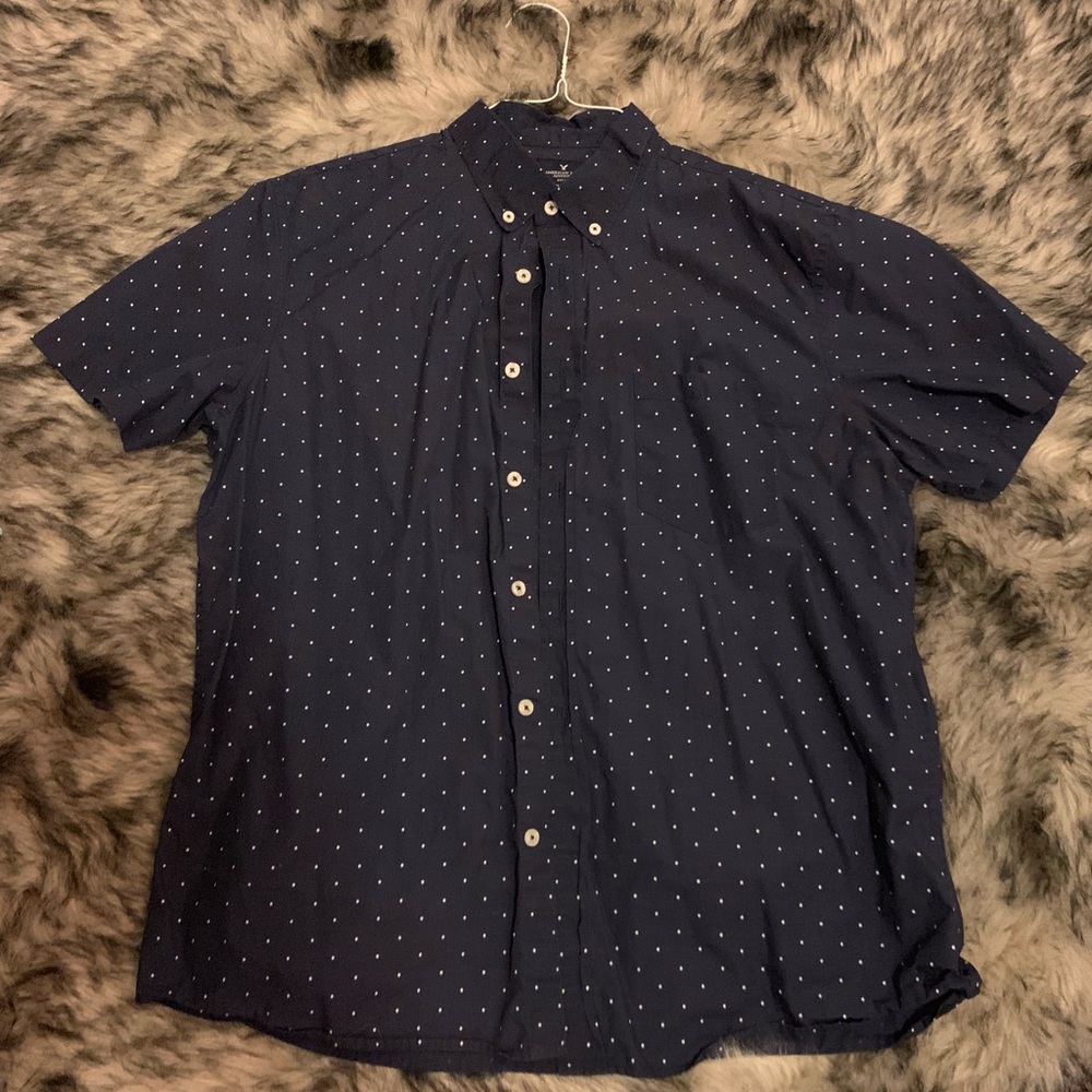 Short sleeve button down